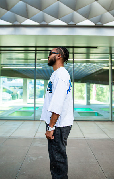 White/blue color embroidered double M drop shoulder tee