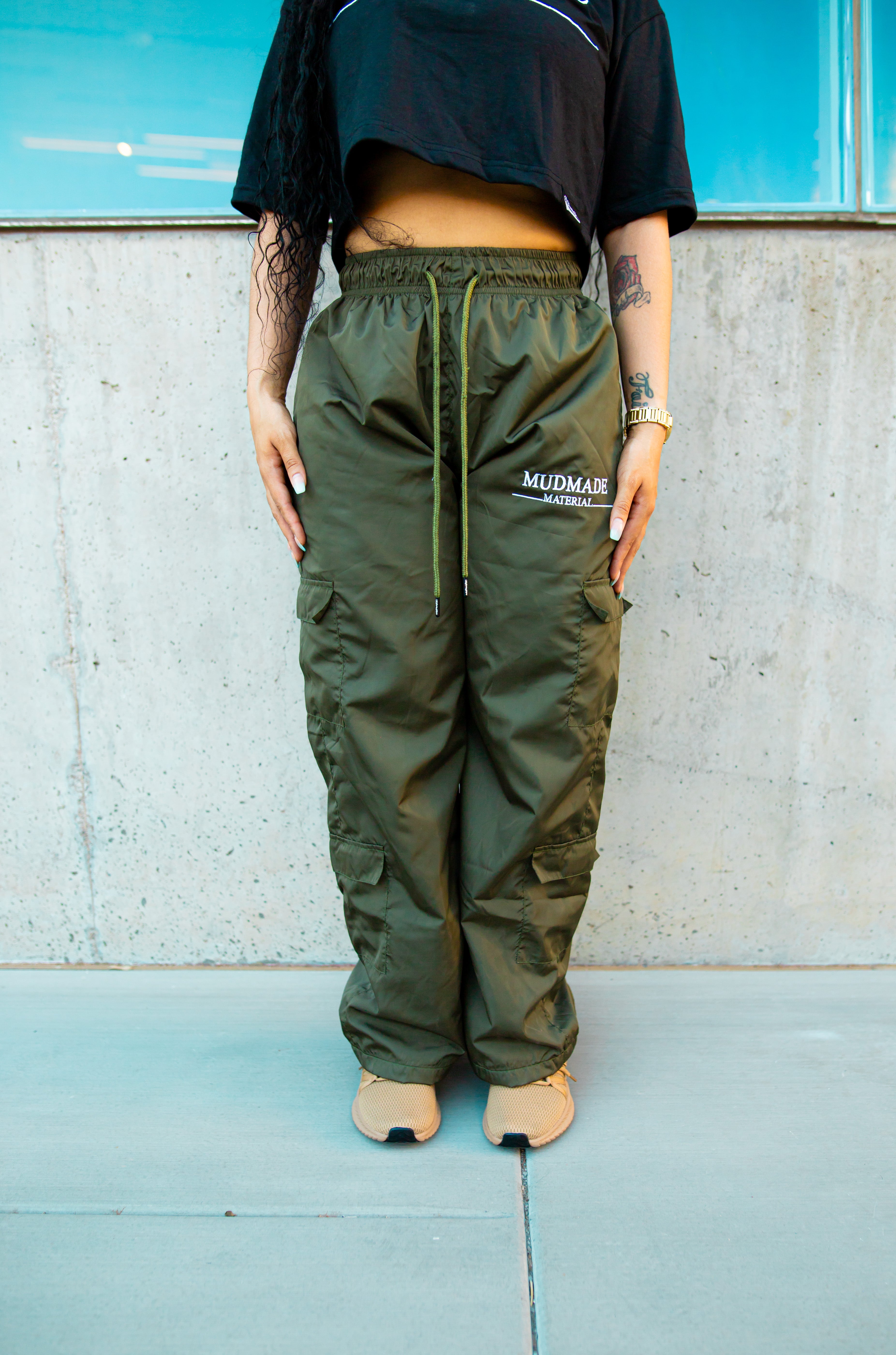 Olive Color Windbreaker cargo pants